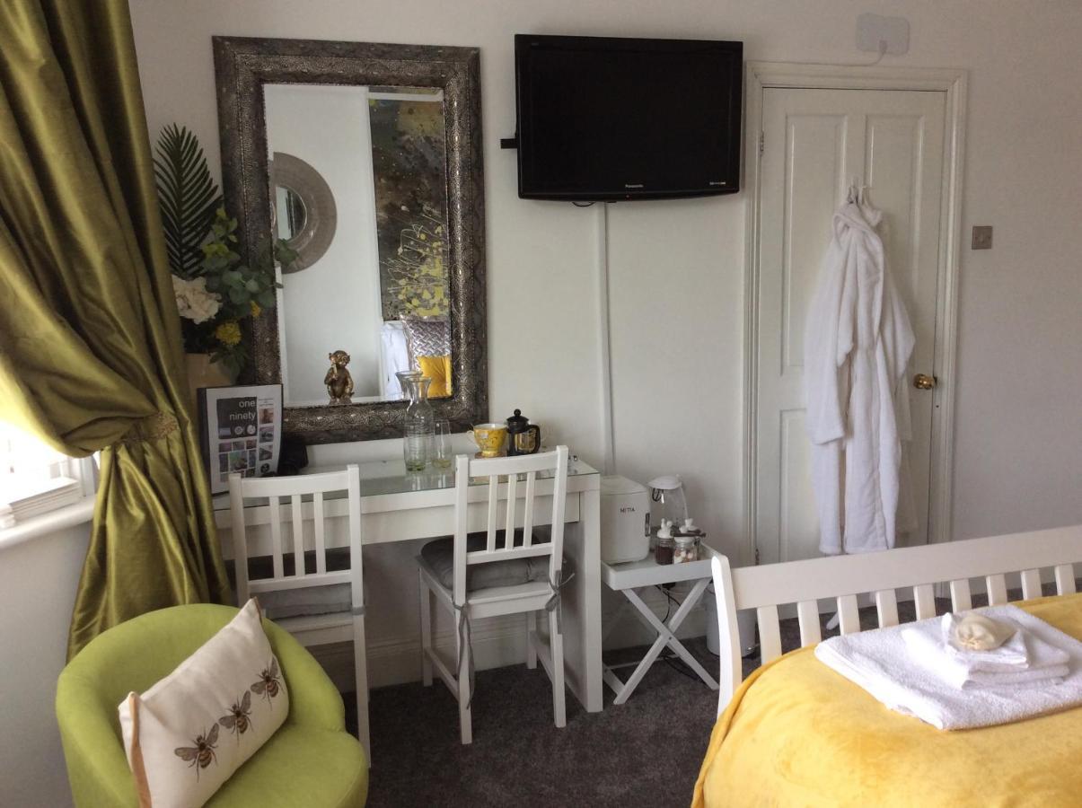 Burnham-on-Sea One Ninety Boutique Accommodation المظهر الخارجي الصورة